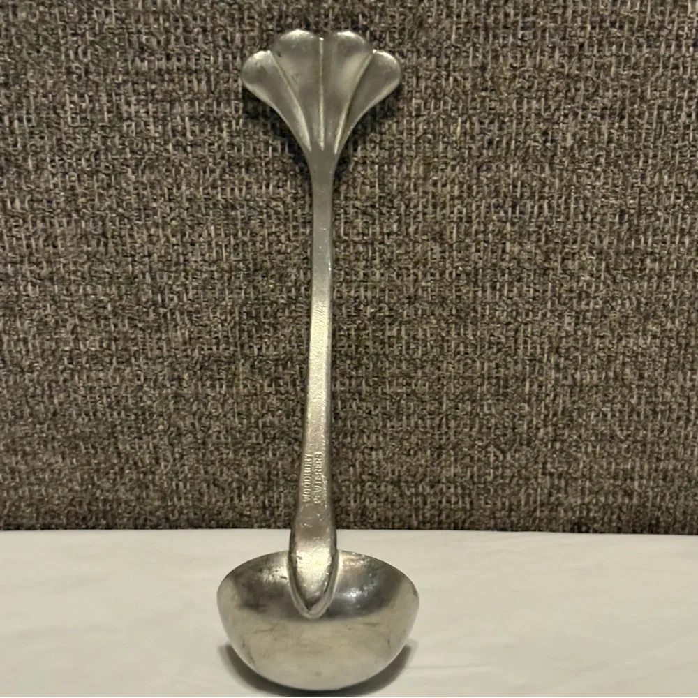 Woodbury Pewterers Pewter Gravy Ladle with Seashell Handle Danforth Vintage